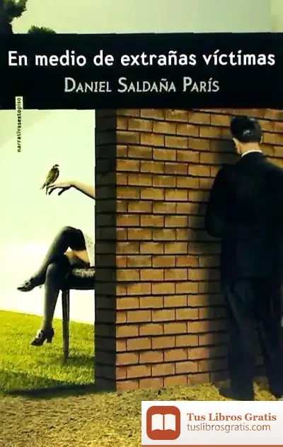 Descargar En Medio De Extrañas Víctimas de Daniel Saldaña París